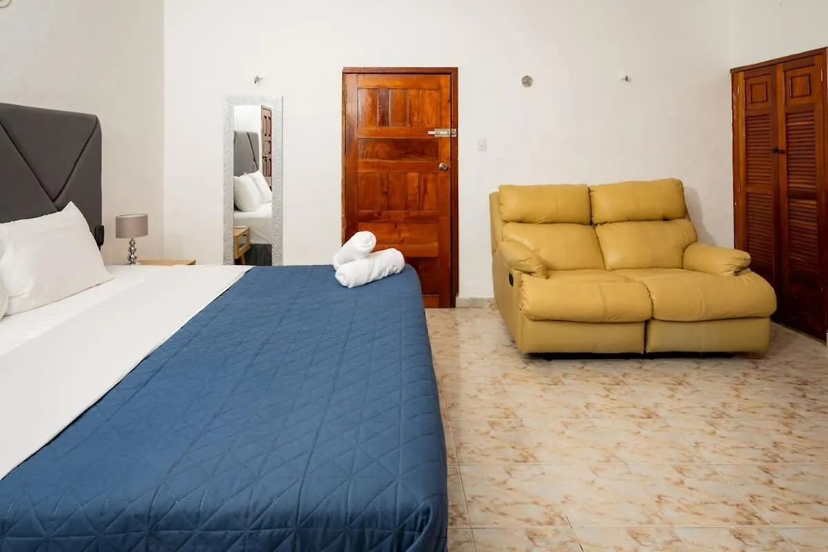 بيت للعطل Villa Para Grupos En Excelente Ubicacion بلايا ديل كارمن المكسيك
